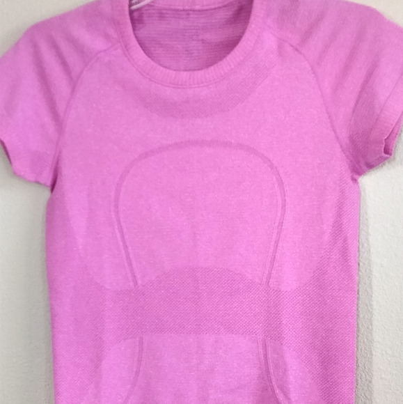 Swiftly Size 6 Pink Short Sleeve Athletic Top - Picture 5 of 8